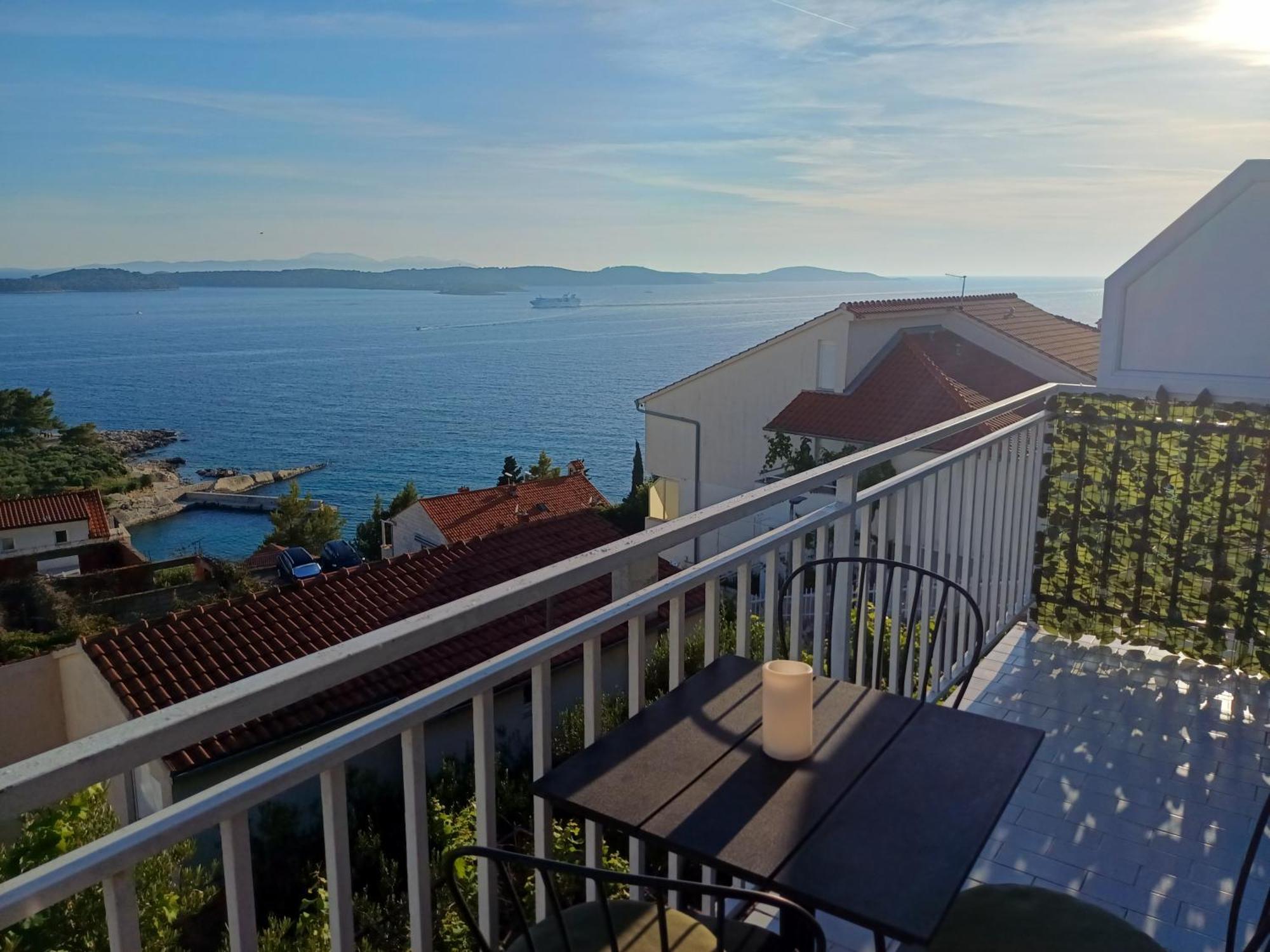 NatasaHvar Hvar Town Bagian luar foto